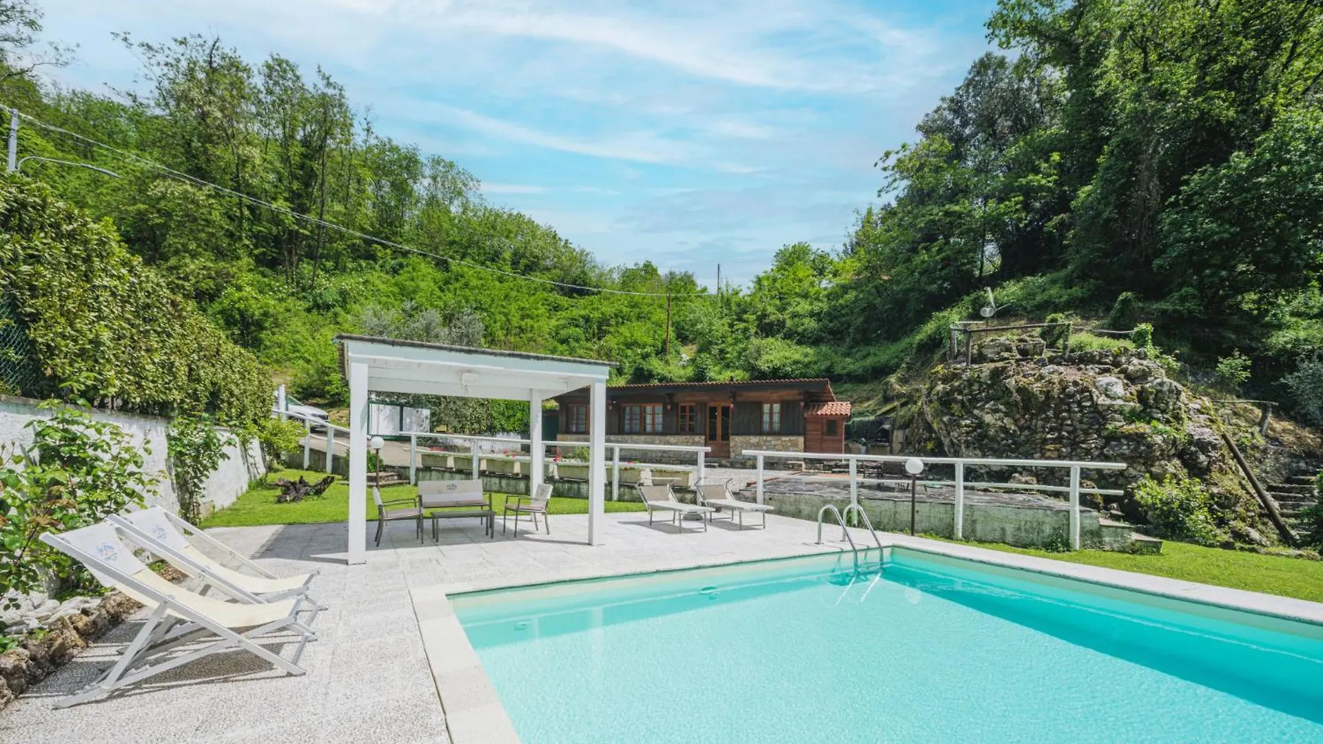 Holiday Home La Fonte By Interhome Loppeglia 0*,  이탈리아